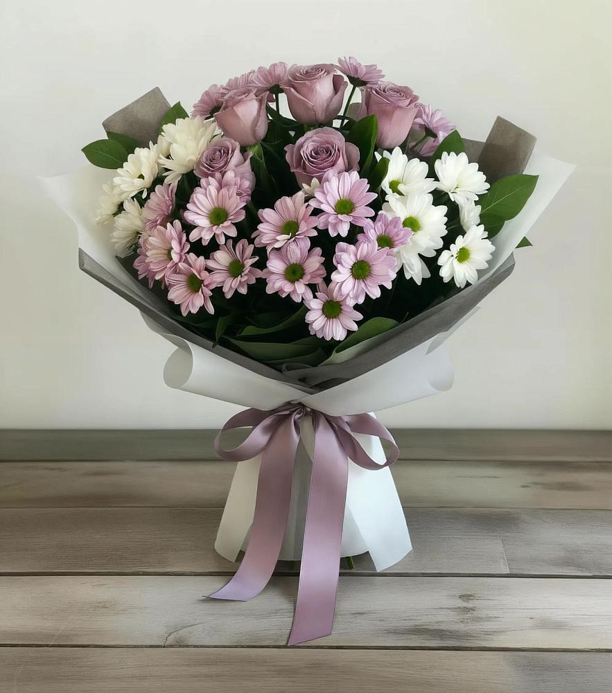 Букет цветов из: Хризантемы и Розы в Белогорье