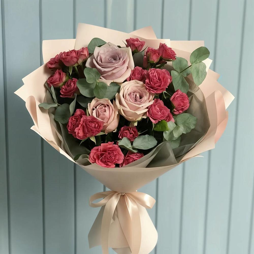 Букет цветов из: Гвоздики и Розы в Белогорье