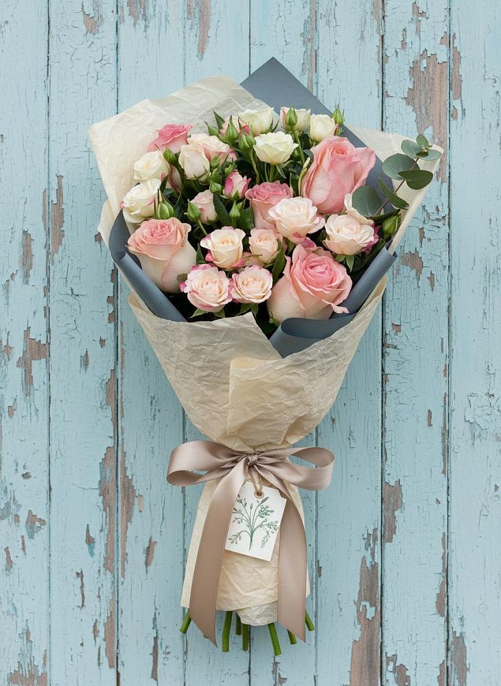 Букет цветов из: Розы в Белогорье