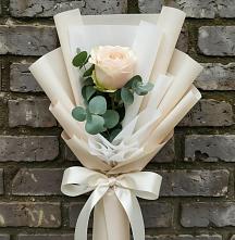 Букет цветов из:  Розы #REPLACE_PRED# Белогорье