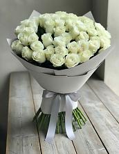 Букет 35 Белых роз в Белогорье
