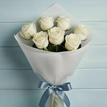 Букет 7 Белых роз Эдлесс Лав в Белогорье