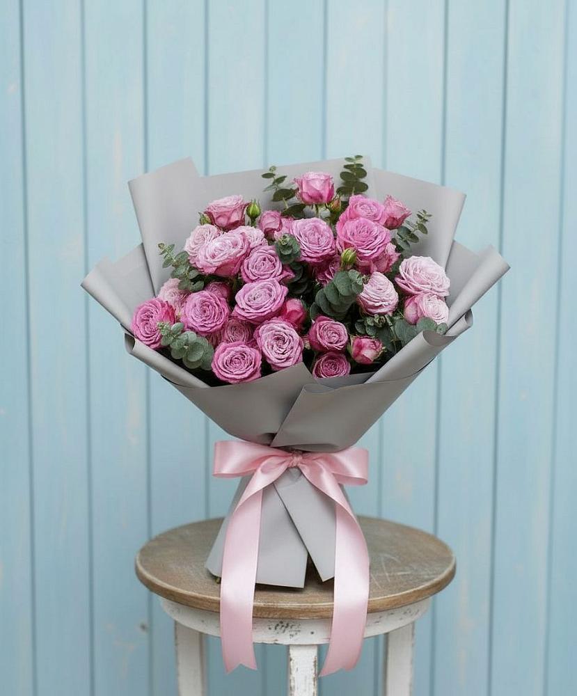 Букет цветов из: Розы в Белогорье