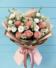 Букет цветов из:  Розы, Альстромерии и Лизиантусы #REPLACE_PRED# Белогорье