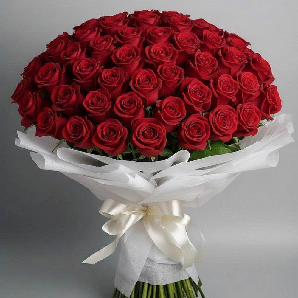 Букет 101 Красная роза Блэк Мэджик в Белогорье