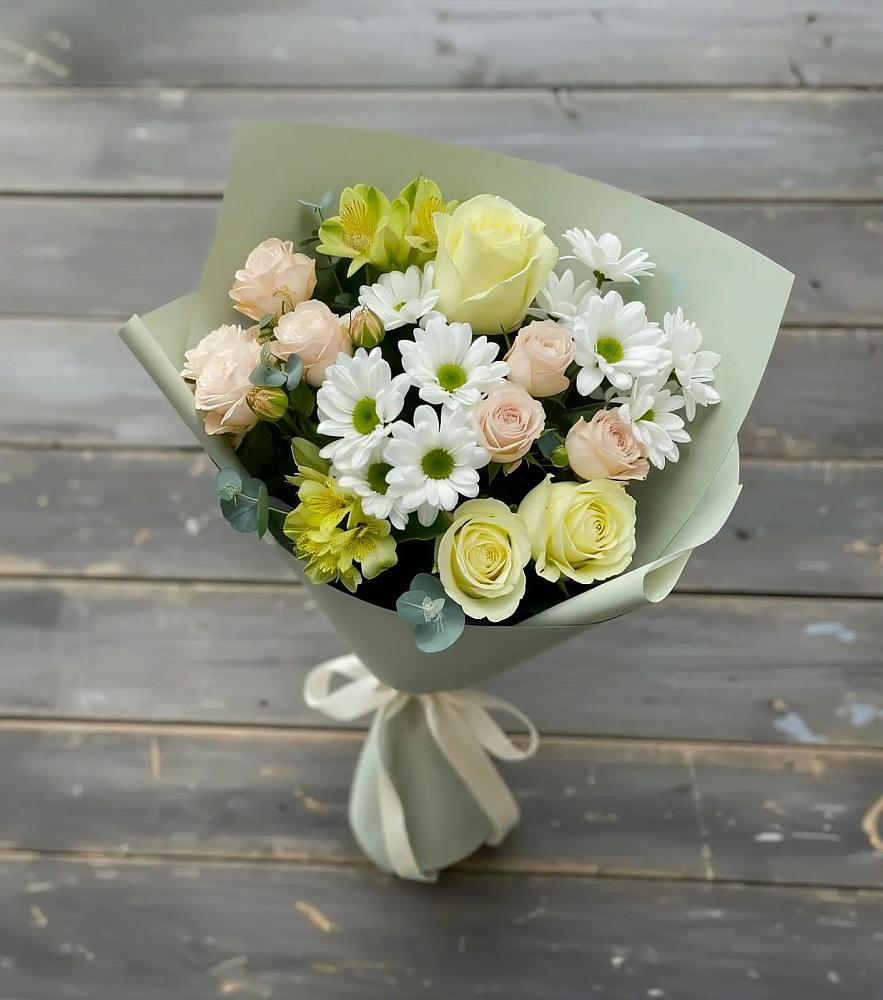Букет цветов из: Альстромерии, Розы и Хризантемы в Белогорье