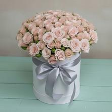 Цветочная композиция из Розы в шляпной коробке в Белогорье