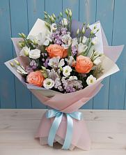 Букет цветов из:  Лизиантусы, Розы, Альстромерии и Гипсофила в Белогорье