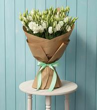 Букет цветов из:  Лизиантусы в Белогорье