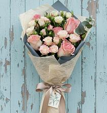 Букет цветов из:  Розы в Белогорье