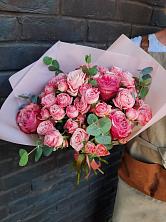 Букет цветов из:  Розы в Белогорье