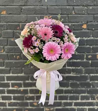 Букет цветов из:  Герберы и Хризантемы в Белогорье