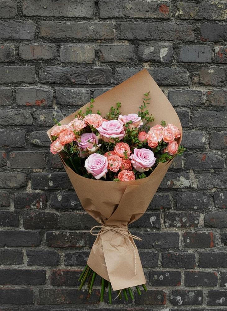 Букет цветов из: Розы в Белогорье