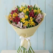 Букет цветов из:  Альстромерии в Белогорье