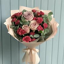 Букет цветов из:  Гвоздики и Розы #REPLACE_PRED# Белогорье