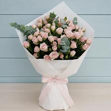 Букет цветов из:  Розы в Белогорье