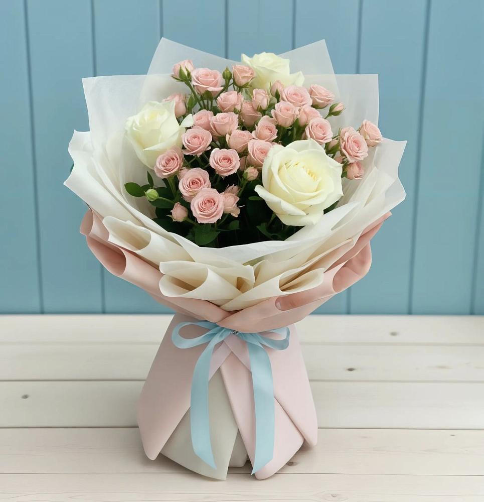 Букет цветов из: Розы в Белогорье