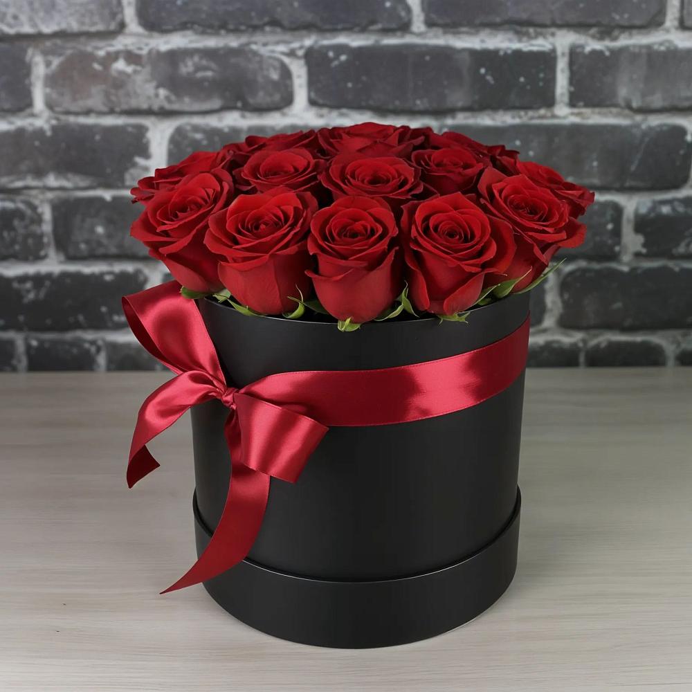 Цветочная композиция из Розы в шляпной коробке в Белогорье