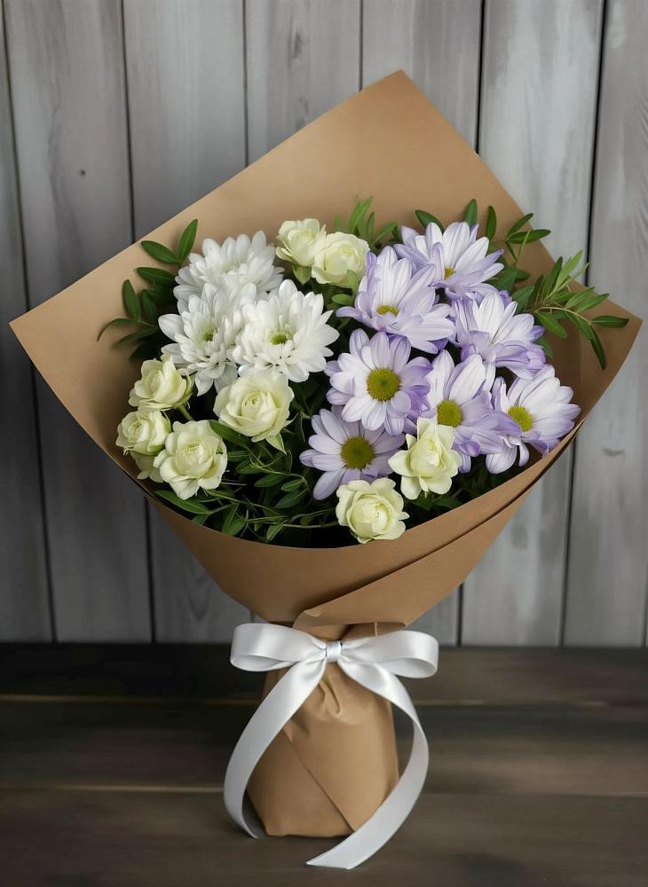 Букет цветов из: Хризантемы и Розы в Белогорье