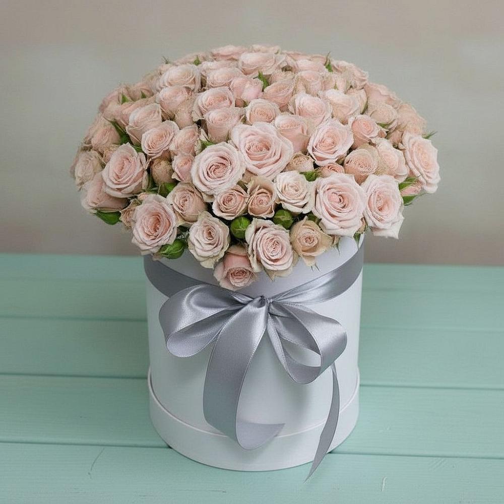 Цветочная композиция из Розы в шляпной коробке в Белогорье